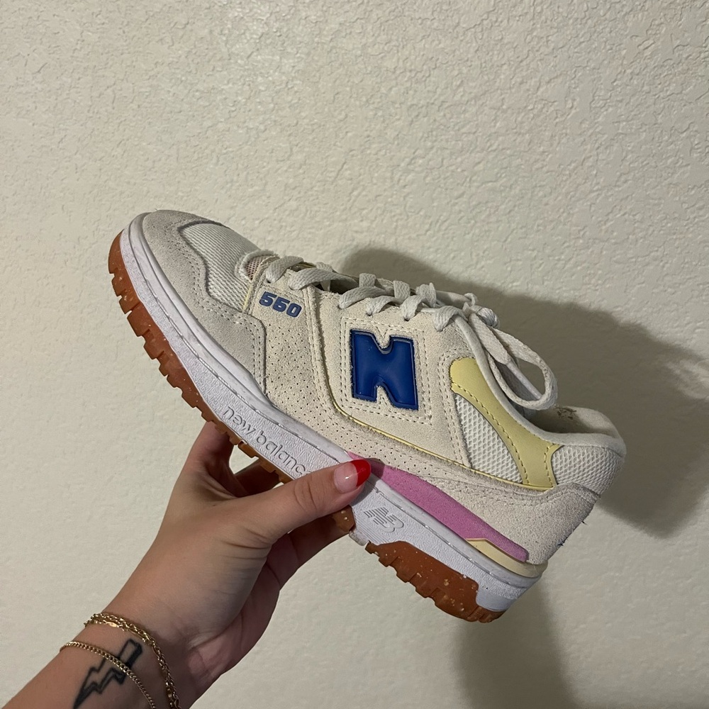 New Balance 550